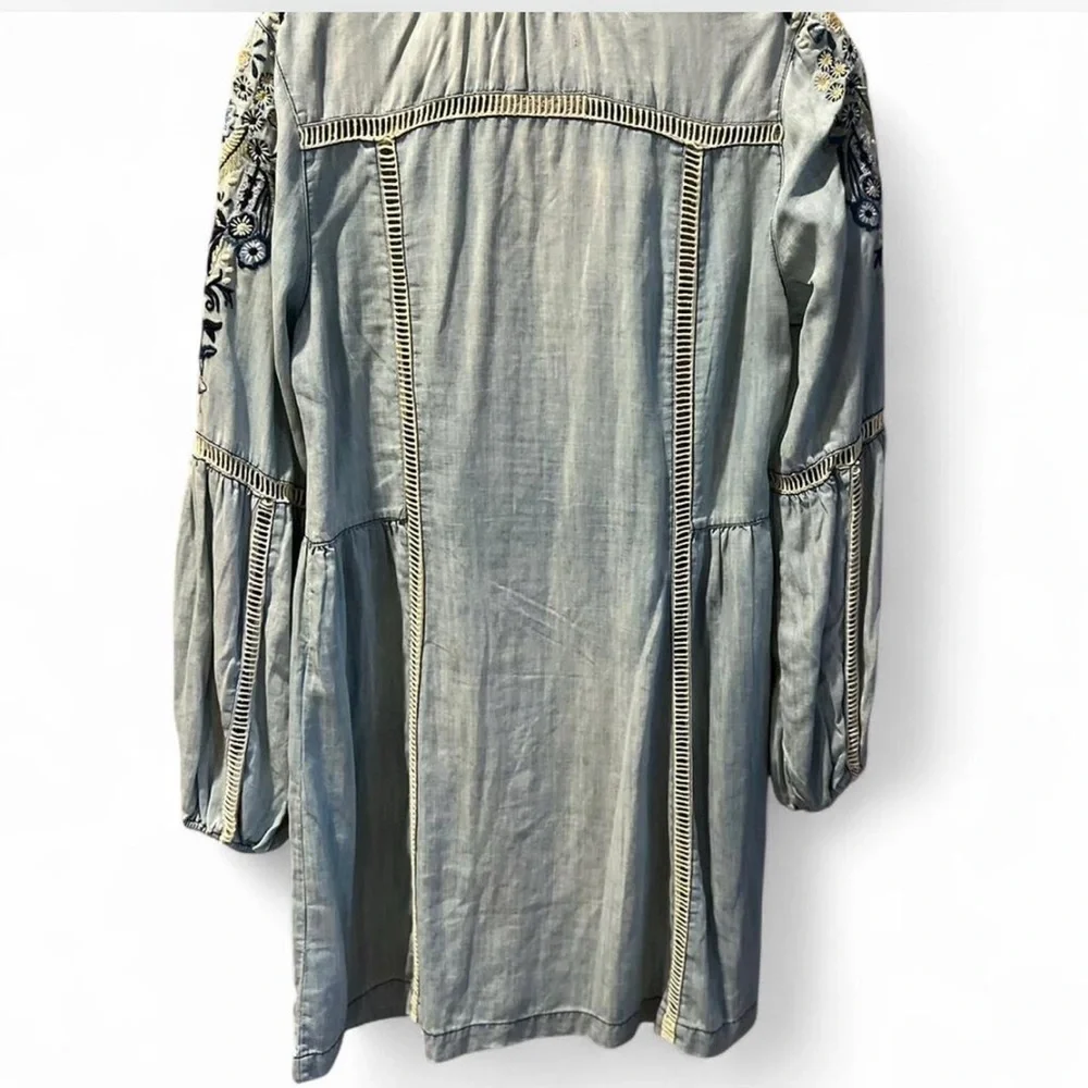 Double D Ranch Denim Dress Embroidered In Lay Cutouts Dress Size Medium - Picture 4 of 7